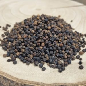 Poivre noir bio en grains – Piper nigrum