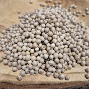 Poivre blanc entier – Piper nigrum
